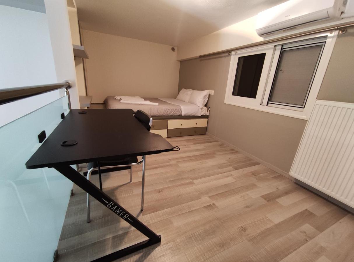 Kalamata City Loft Apartment Exterior foto